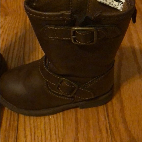Girls Brown Boots - Picture 3 of 6